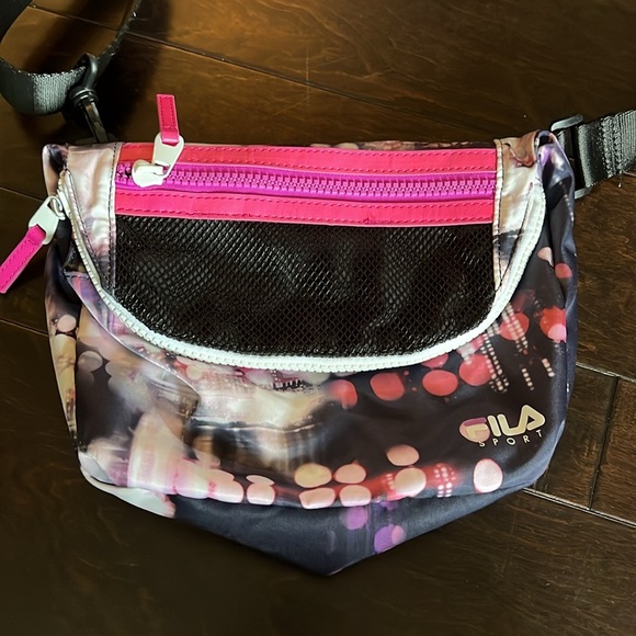 Fila flap over nylon bag - Picture 5 of 14